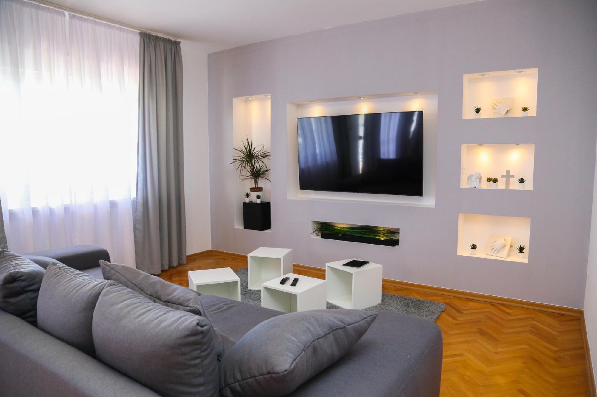 Apartment Luno Каштела Екстер'єр фото