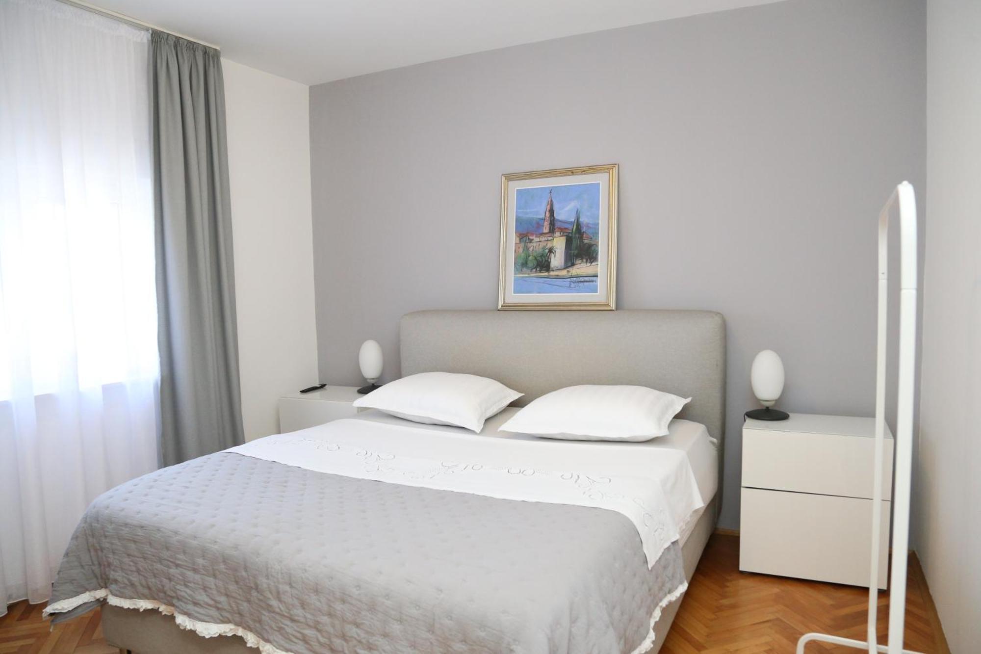 Apartment Luno Каштела Екстер'єр фото